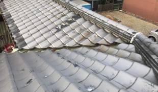 H工務店　H様邸　谷板交換工事２