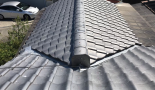 H工務店　Y様邸　谷板交換工事３