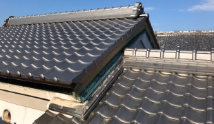 加古川市　T様邸　淡路産いぶし和形面取り瓦（蔵屋根）３