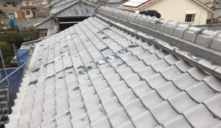 Y建築　B様邸　三州産陶器瓦　銀黒色（BB40Hyper-X）１