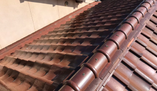 Y工務店　T様邸　淡路産いぶし和形面取り瓦２