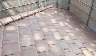 Z工房　A様邸　三州産陶器平板瓦　ライトチョコ色４